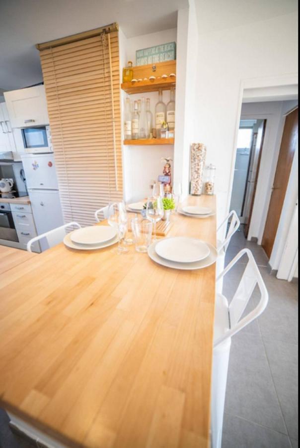 Le Calderini Appart: Beachfront Residence with Free Wi-Fi and Parking La Grande-Motte Exterior photo